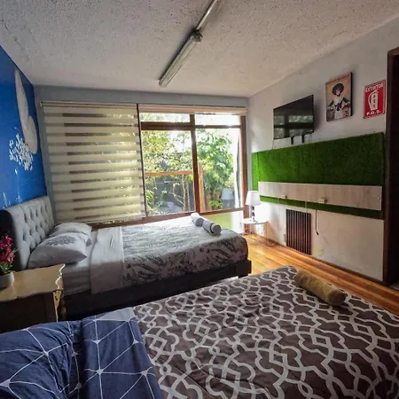 Blue House La Floresta Quito Exterior photo